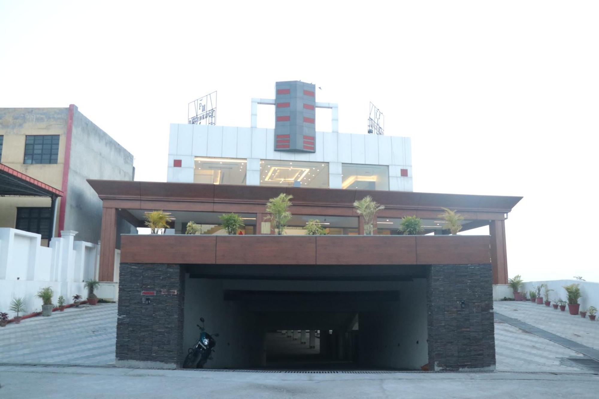 Pt Moolraj Residency Hotel Una  Exterior photo