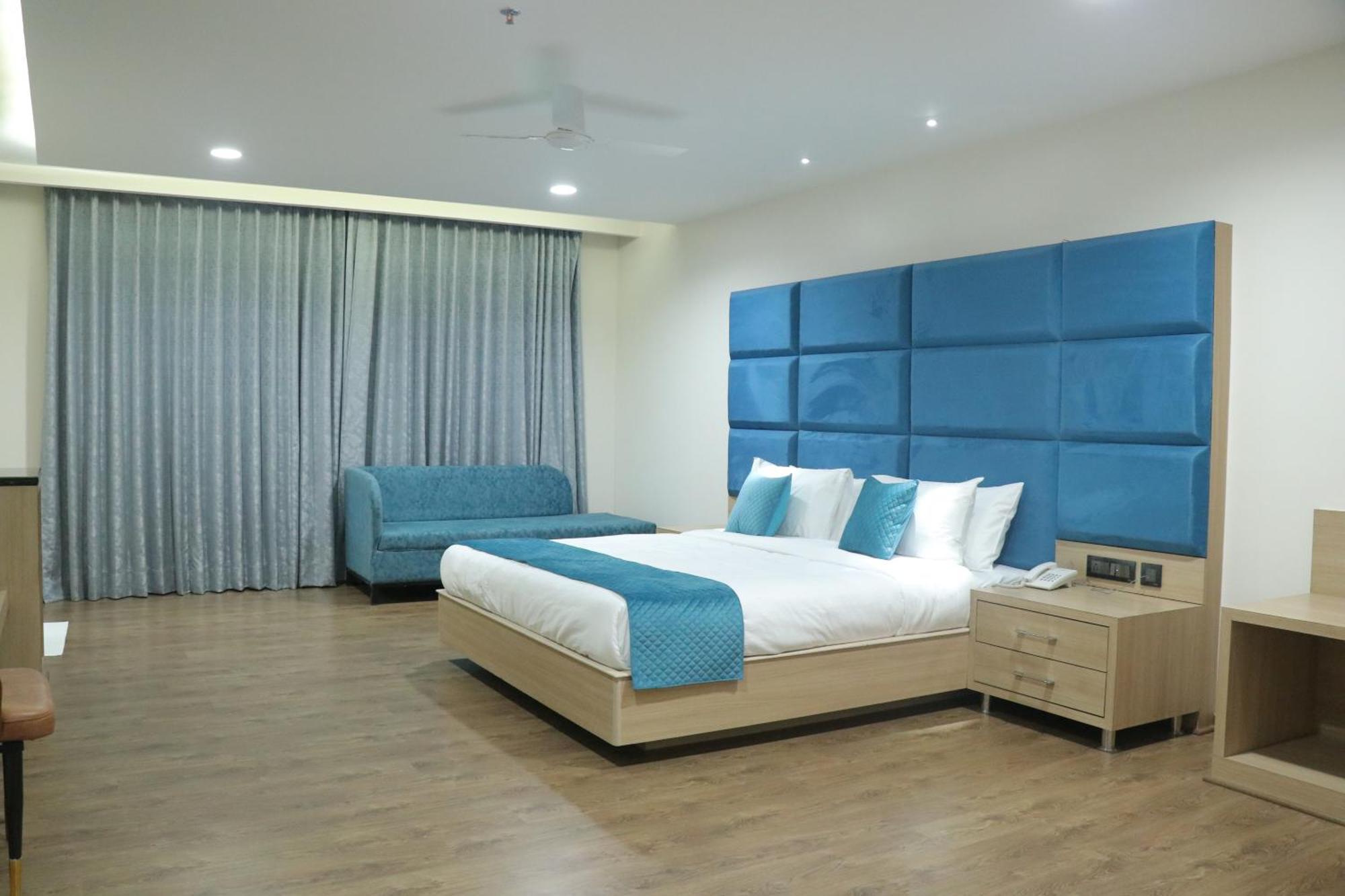 Pt Moolraj Residency Hotel Una  Exterior photo