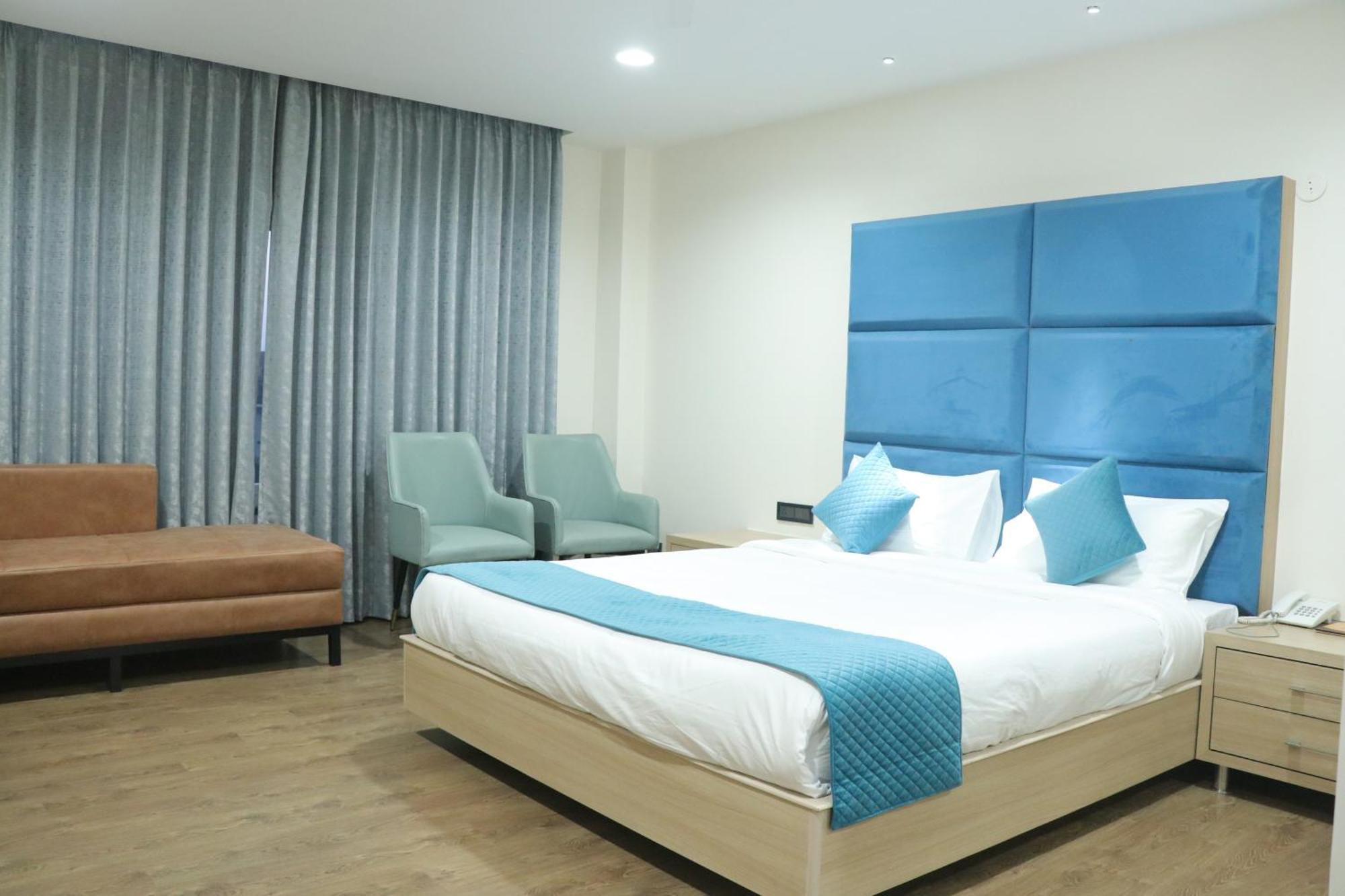 Pt Moolraj Residency Hotel Una  Exterior photo